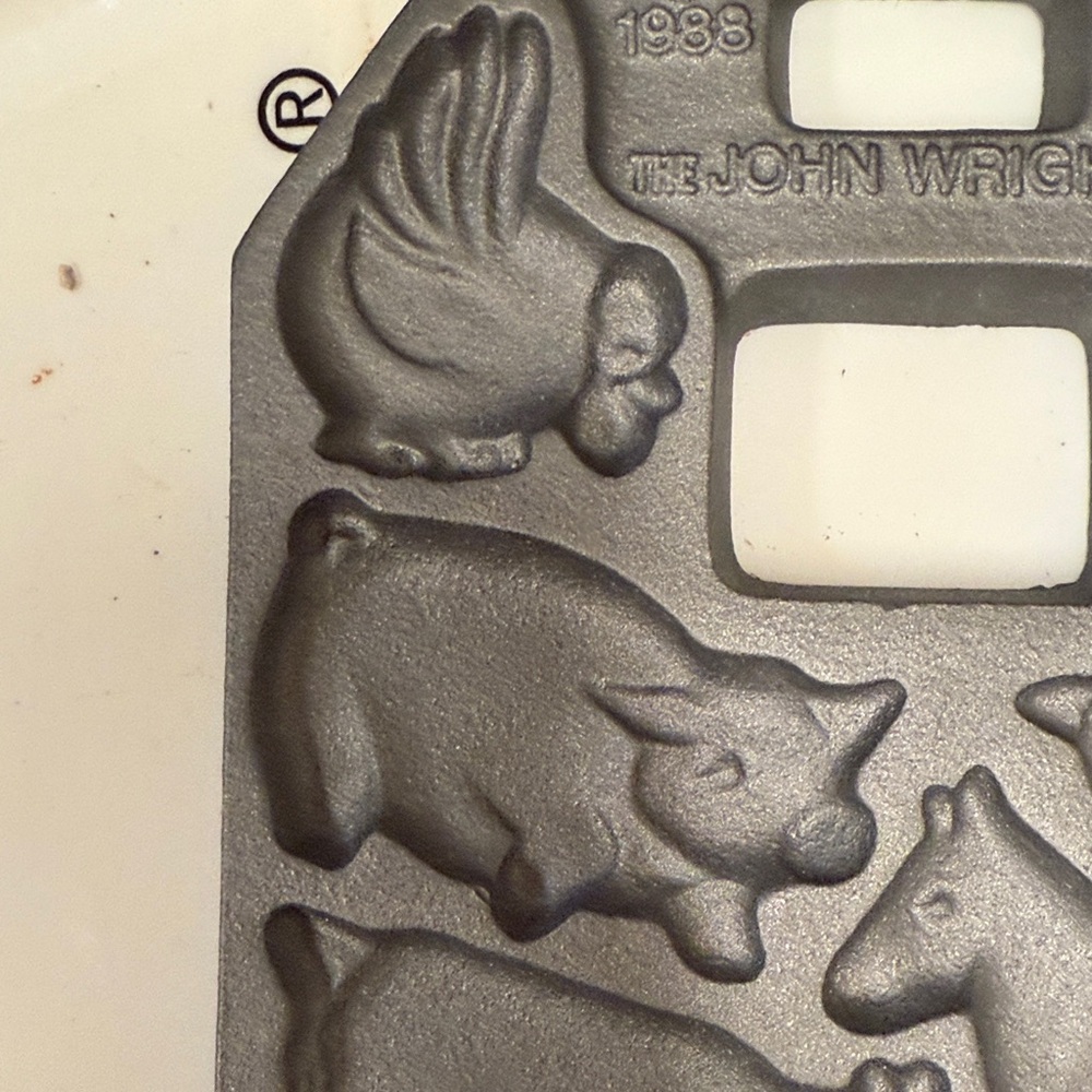 The Bar Silver Barnyard Mold cast iron - Picture 4 of 10